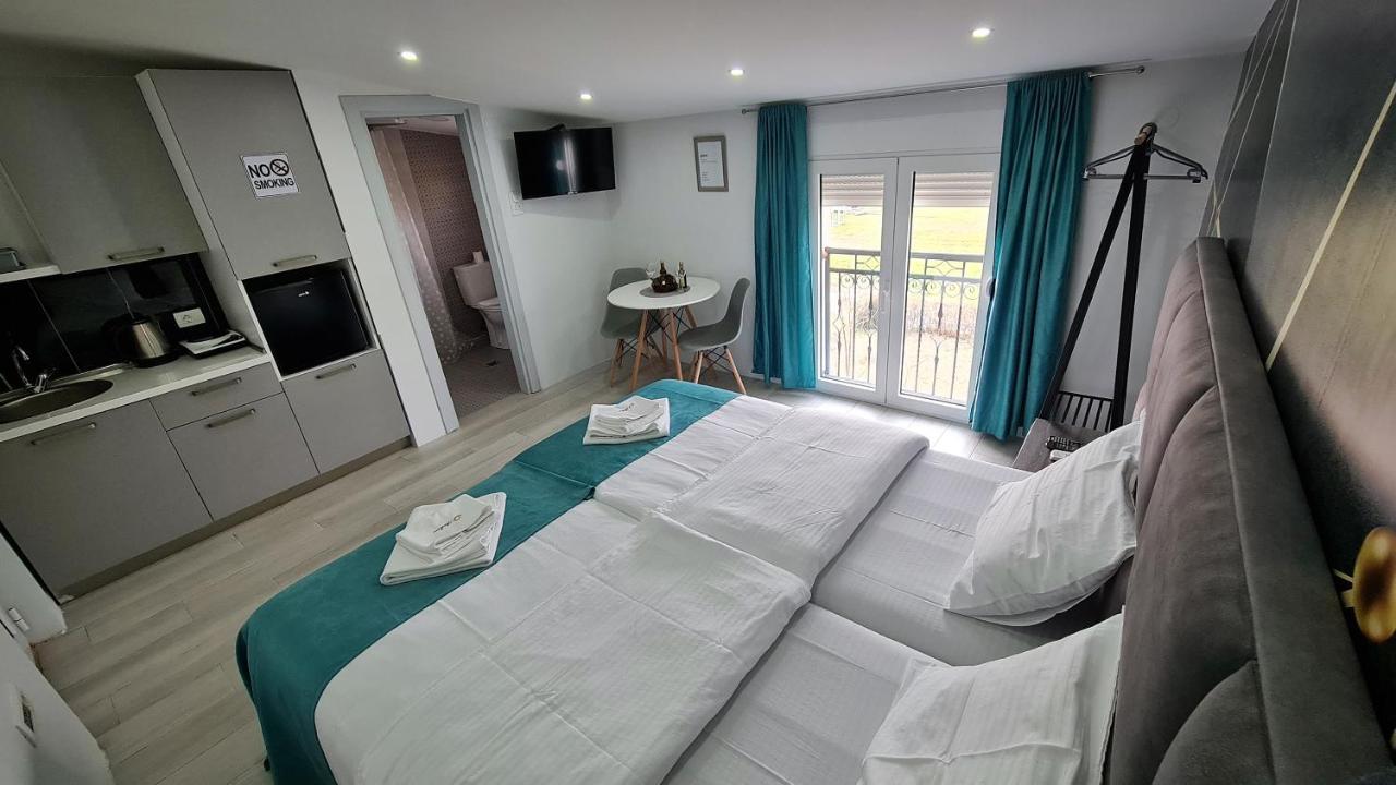 Studio Apartments Bulevar Podgorica Zewnętrze zdjęcie